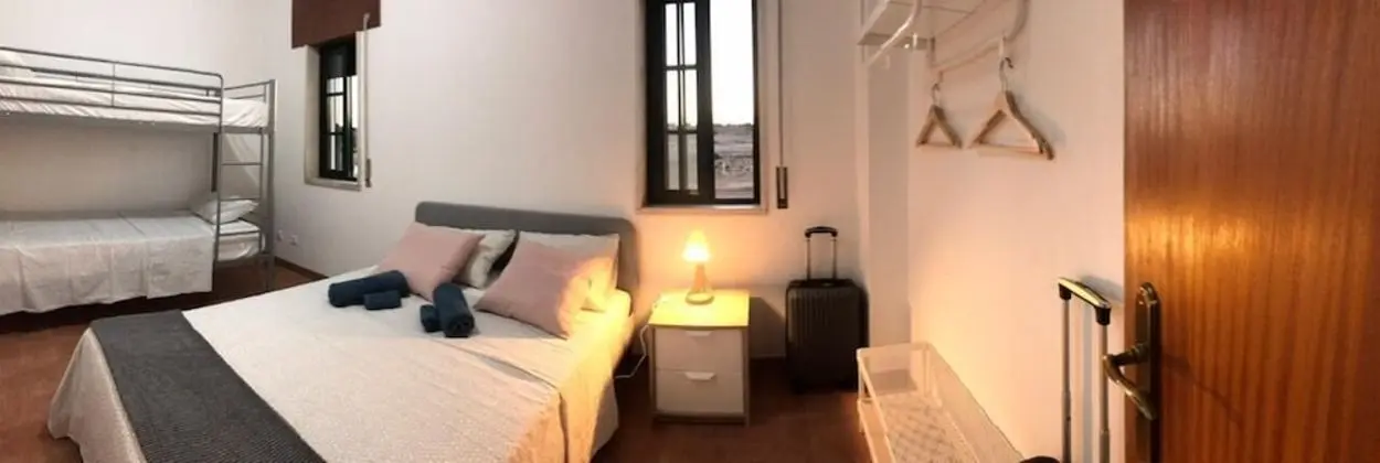 Dört Kişilik Oda, Ortak Banyo