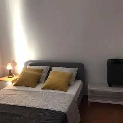 Tek Büyük Yataklı Oda, Ortak Banyo