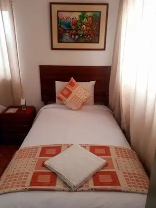 Habitacion Individual 1 cama, Baño privado.