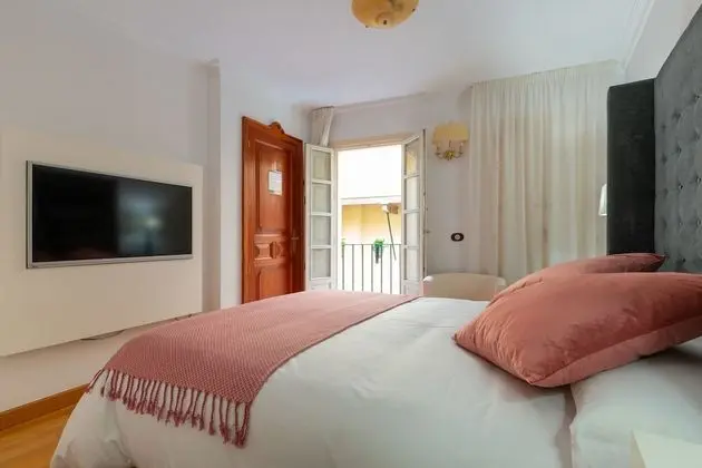 Tek Büyük Yataklı Oda, Balkon