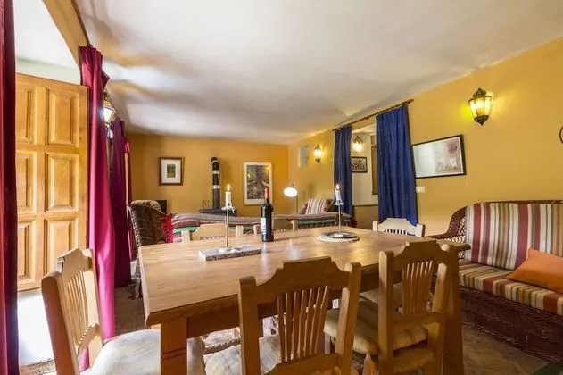 Ev, 4 Yatak Odası, Teras, Dağ Manzaralı