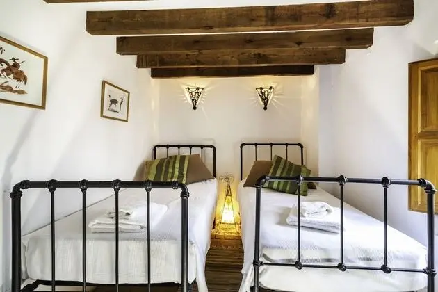 Ev, 4 Yatak Odası, Kişiye Özel Havuzlu, Dağ Manzaralı