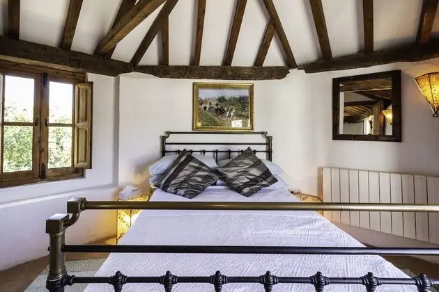 Ev, 4 Yatak Odası, Kişiye Özel Havuzlu, Dağ Manzaralı