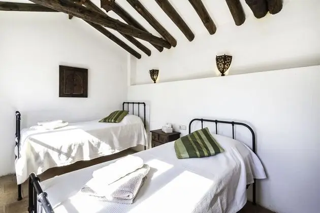 Ev, 4 Yatak Odası, Kişiye Özel Havuzlu, Dağ Manzaralı