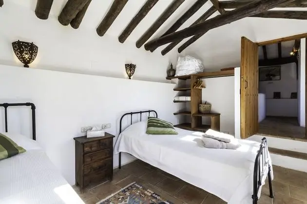 Ev, 4 Yatak Odası, Kişiye Özel Havuzlu, Dağ Manzaralı