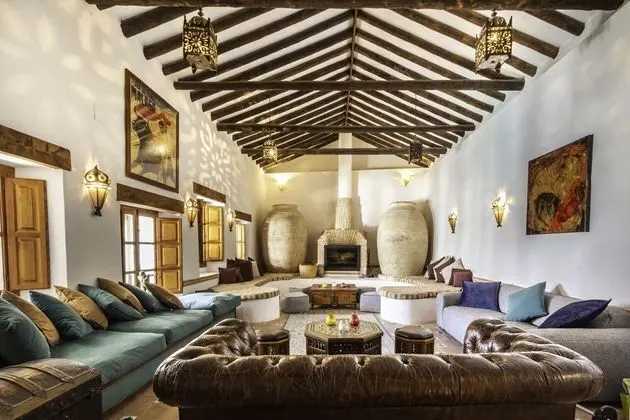 Ev, 4 Yatak Odası, Kişiye Özel Havuzlu, Dağ Manzaralı