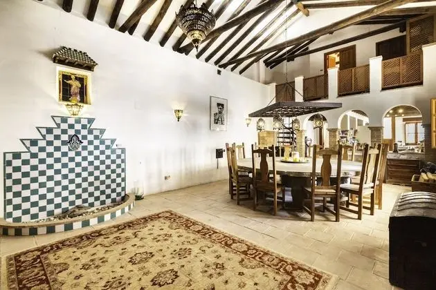 Ev, 4 Yatak Odası, Kişiye Özel Havuzlu, Dağ Manzaralı