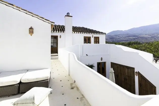 Ev, 4 Yatak Odası, Kişiye Özel Havuzlu, Dağ Manzaralı