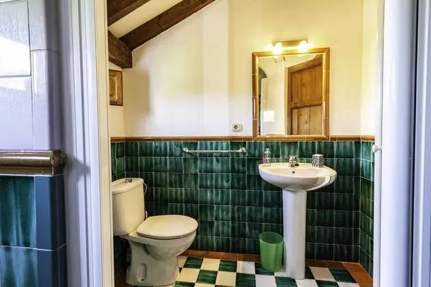 Ev, 4 Yatak Odası, Kişiye Özel Havuzlu, Dağ Manzaralı