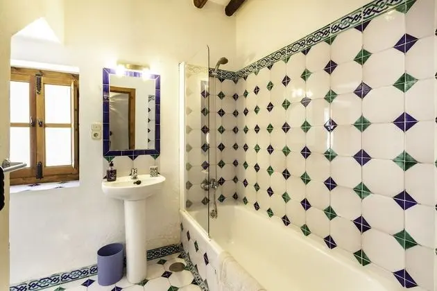 Ev, 4 Yatak Odası, Kişiye Özel Havuzlu, Dağ Manzaralı