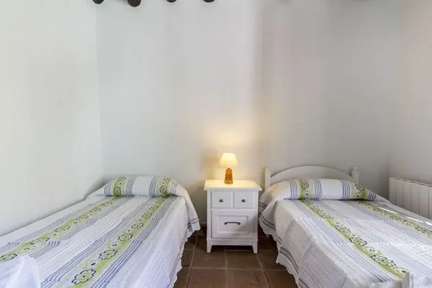 Ev, 4 Yatak Odası, Kişiye Özel Havuzlu, Dağ Manzaralı