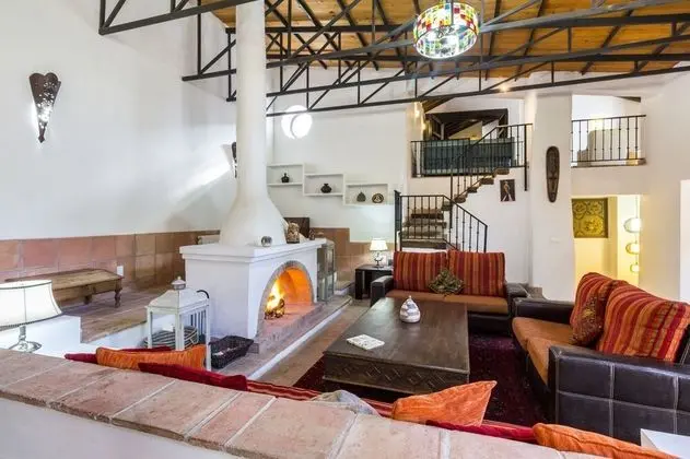 Ev, 4 Yatak Odası, Kişiye Özel Havuzlu, Dağ Manzaralı