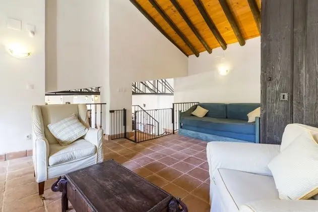 Ev, 4 Yatak Odası, Kişiye Özel Havuzlu, Dağ Manzaralı