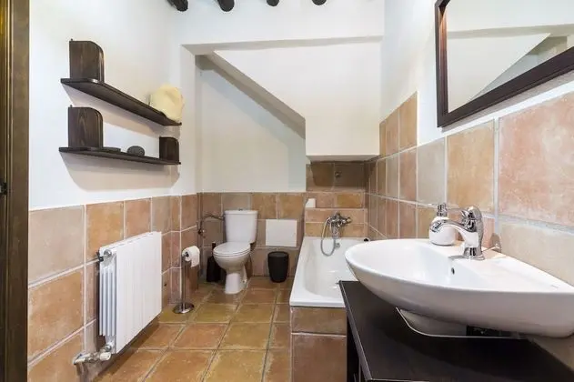 Ev, 4 Yatak Odası, Kişiye Özel Havuzlu, Dağ Manzaralı