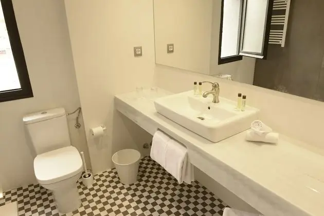 Deluxe Tek Büyük Yataklı Oda, 1 Büyük (Queen) Boy Yatak, Sigara İçilmez