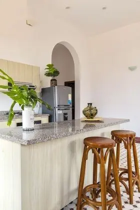 Apart Daire, 2 Yatak Odası, Balkon, Havuz Manzaralı
