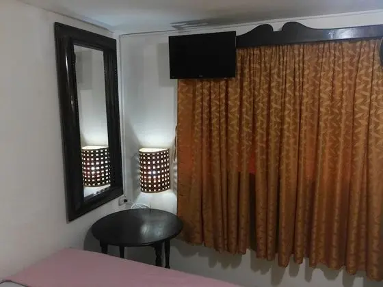 Comfort Tek Büyük Yataklı Oda, 3 Yatak Odası, Engellilere Uygun, Özel Banyo