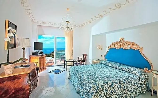 Deluxe Tek Büyük Yataklı Oda, Deniz Manzaralı