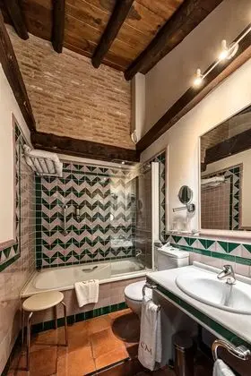 Superior Tek Büyük Yataklı Oda