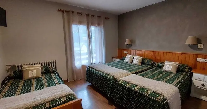 Dört Kişilik Oda