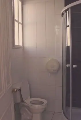 Standard Oda (Habitación Estándar Baño Exterior )