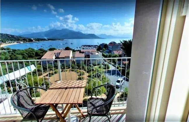 Oda, Balkon, Deniz Manzaralı