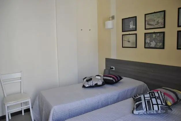 Tek Büyük veya İki Ayrı Yataklı Oda, Balkon
