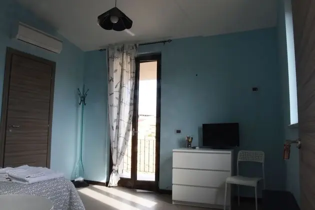 Tek Büyük veya İki Ayrı Yataklı Oda, Balkon