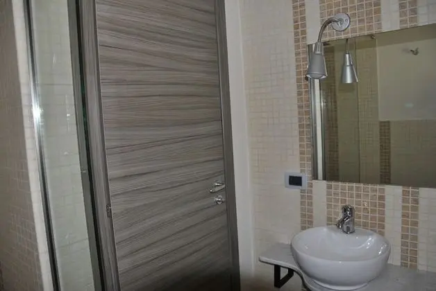 Tek Büyük veya İki Ayrı Yataklı Oda, Balkon
