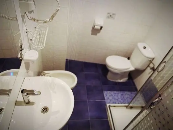 Basic İki Ayrı Yataklı Oda