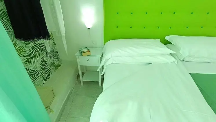 Standard Tek Büyük veya İki Ayrı Yataklı Oda, Banyolu/Duşlu (Standard)