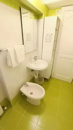 Standard Tek Büyük veya İki Ayrı Yataklı Oda, Banyolu/Duşlu (Standard)