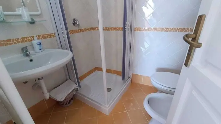 Standard Tek Kişilik Oda, Banyolu/Duşlu (Singola)