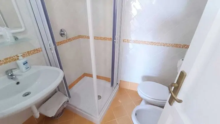 Standard Tek Kişilik Oda, Banyolu/Duşlu (Singola)