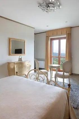 Superior Tek Büyük Yataklı Oda, Bahçe Manzaralı