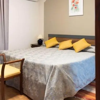 Tek Büyük Yataklı Oda