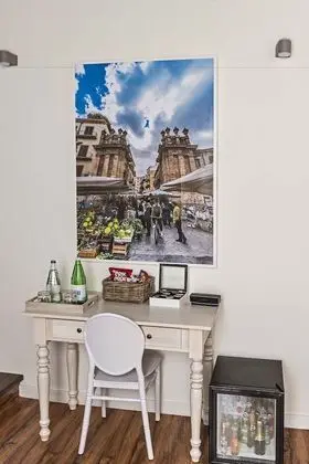 Deluxe Tek Büyük Yataklı Oda (Capo)