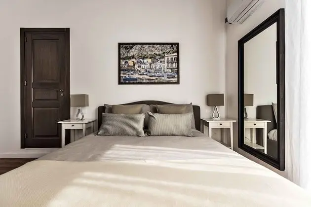Deluxe Tek Büyük Yataklı Oda (Mondello)