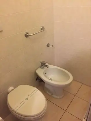 Economy Tek Büyük veya İki Ayrı Yataklı Oda