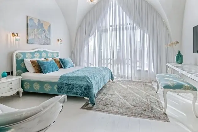 Deluxe Tek Büyük Yataklı Oda, Kısmi Deniz Manzarası, Denize Bakan