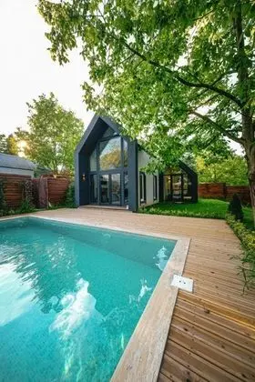 Bungalow 2+1 Oda, Doğa Manzaralı, Isıtmalı Özel Havuzlu
