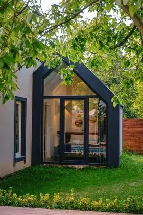 Bungalow 2+1 Oda, Doğa Manzaralı, Isıtmalı Özel Havuzlu