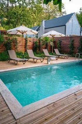 Bungalow 2+1 Oda, Doğa Manzaralı, Isıtmalı Özel Havuzlu