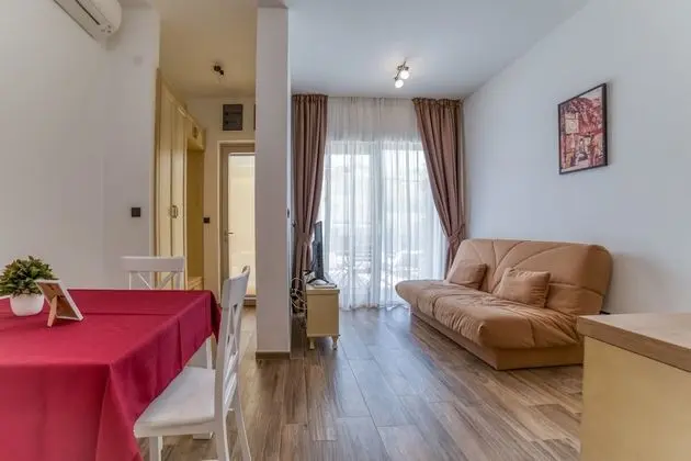 Apart Daire, Deniz Manzaralı
