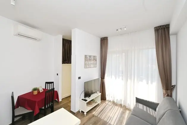 Apart Daire, Deniz Manzaralı