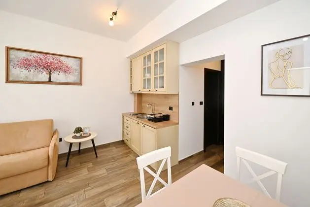 Apart Daire, Deniz Manzaralı