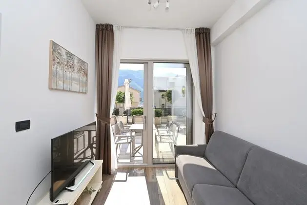 Apart Daire, Deniz Manzaralı