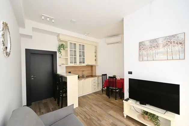 Apart Daire, Deniz Manzaralı