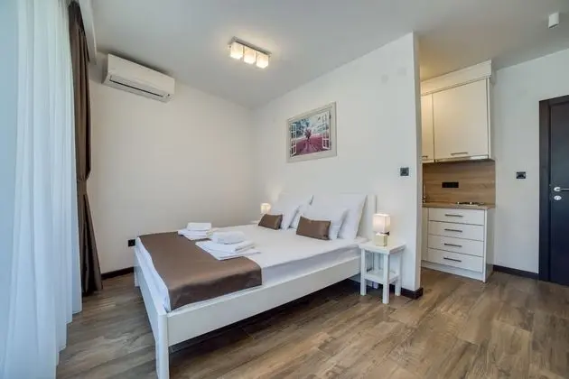 Stüdyo, Deniz Manzaralı