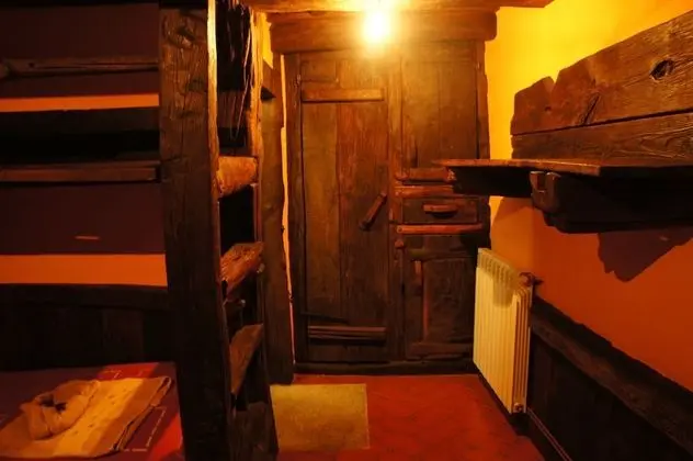 Dört Kişilik Oda (A Pedra)